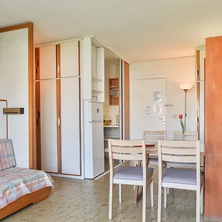 Pierre & Vacances Eden 2* Сен-Тропе