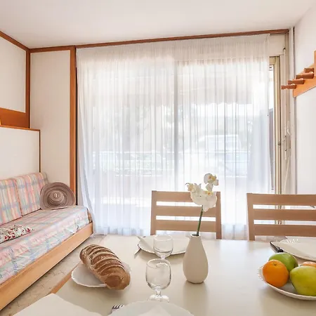 Pierre & Vacances Eden 2*