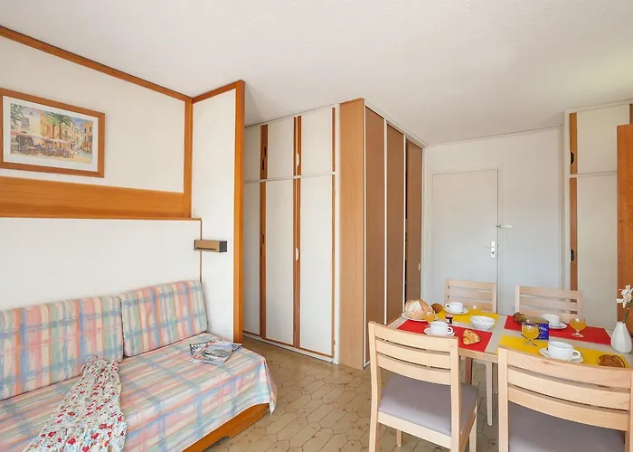 Pierre & Vacances Eden Lägenhetshotell 2*