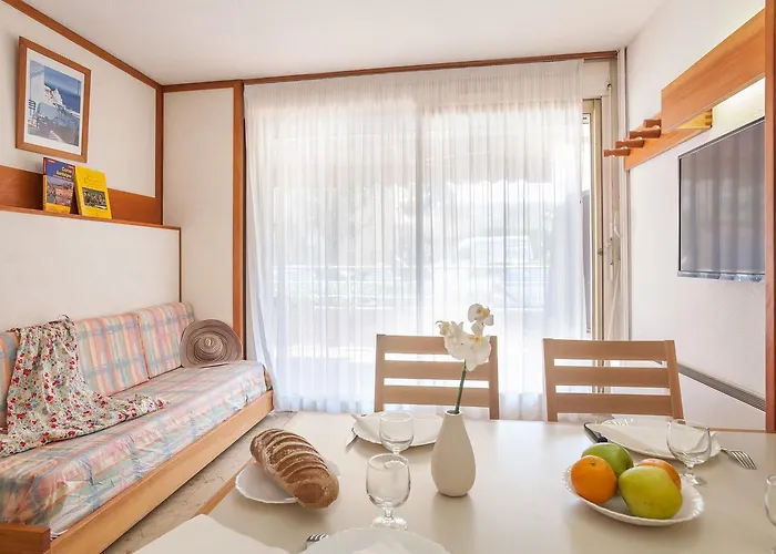 Pierre & Vacances Eden 2*