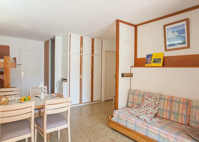 Lägenhetshotell Pierre & Vacances Eden 2*